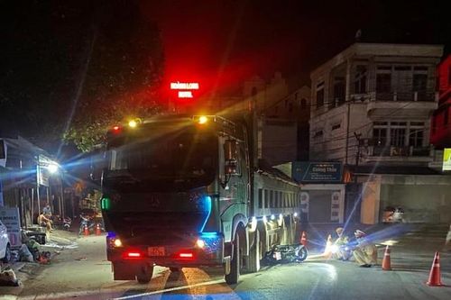 Liên tiếp 2 vụ tai nạn trong đêm khiến 4 người thương vong ở Hưng Yên