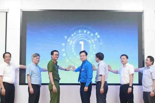 Tìm kiếm giải pháp công nghệ thiết thực cho cuộc sống