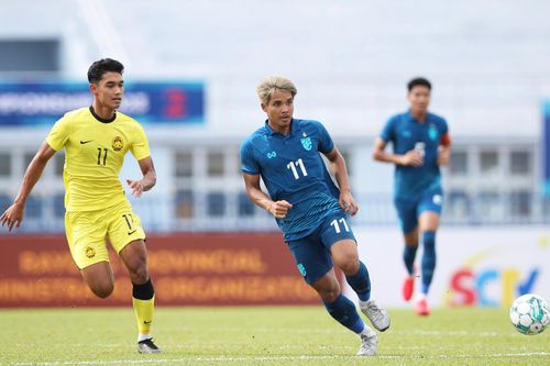 Thắng Malaysia trên chấm luân lưu, U23 Thái Lan giành Huy chương Đồng