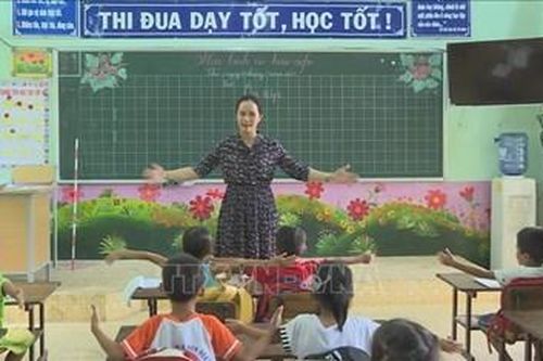 Nhân lên tình yêu tiếng Việt