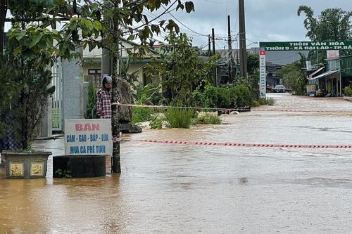 TP Bảo Lộc ngập nặng sau mưa lớn