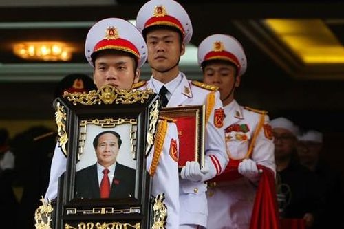 Tổ chức trọng thể lễ truy điệu Phó Thủ tướng Lê Văn Thành