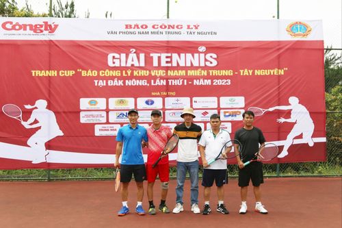 Khai mạc giải tennis tranh cúp 'Báo Công lý khu vực Nam miền Trung Tây Nguyên' lần I năm 2023