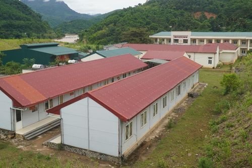 Đầu tư 14 tỷ xây trường, gần 200 học sinh ở tỉnh Thanh Hóa vẫn phải đi học nhờ