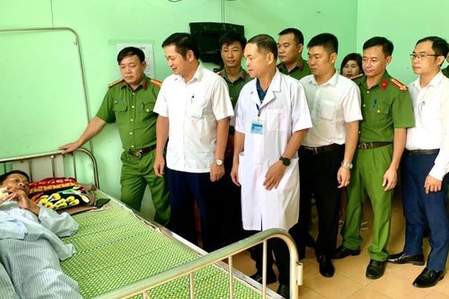 Đối tượng buôn ma túy nhiễm HIV chống trả khiến chiến sĩ công an bị thương