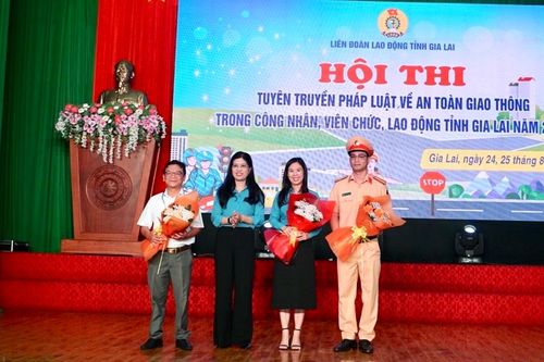 70 thí sinh thi tuyên truyền pháp luật về an toàn giao thông