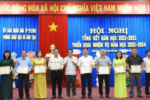 Pleiku triển khai nhiệm vụ năm học 2023-2024