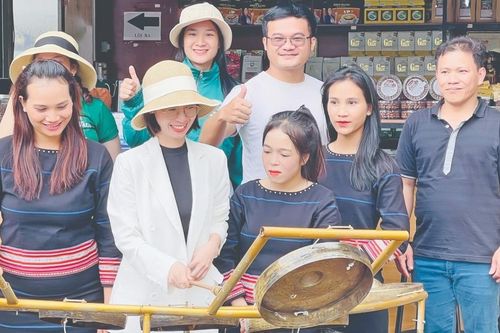 Đưa không gian văn hóa truyền thống vào khu du lịch