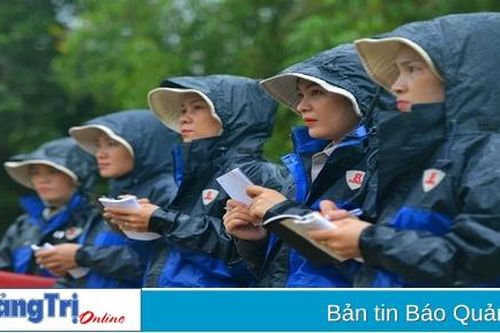 Tôn vinh những 'sứ giả của hòa bình' qua sách ảnh