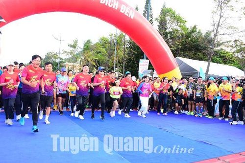 Báo Tuyên Quang tham gia Giải Việt dã Báo Bà Rịa - Vũng Tàu lần thứ 24