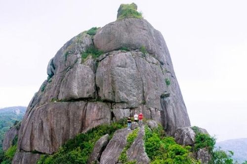 Bình Định: Khám phá nghệ thuật kiến trúc tháp Hòn Chuông