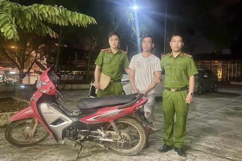 Tên cướp xe ôm sa lưới sau 2 giờ gây án