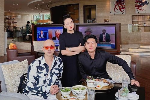 Màn tương tác hài hước của 3 diễn viên phim 'Về nhà đi con' khi gặp lại