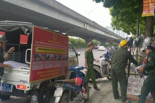 Phường Đại Kim (quận Hoàng Mai) xử lý vi phạm sau khi Báo Hànôịmới phản ánh