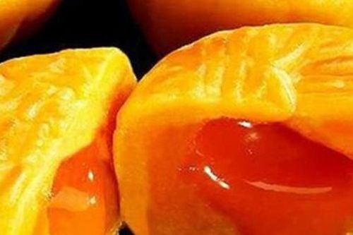 Cách làm bánh trung thu trứng muối tan chảy, ngon khó cưỡng