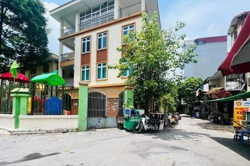 Giá nhà đất trong ngõ Hà Nội tăng, người mua 'đỏ mắt' tìm nhưng không có nhà nào giá dưới 100 triệu đồng/m2