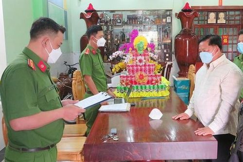 Cựu Trưởng phòng CSGT An Giang cấp sai hơn 5.000 biển số đẹp