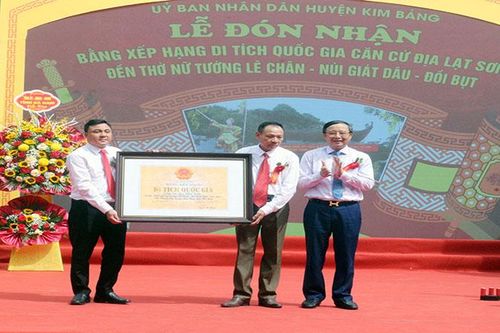 Di tích lịch sử căn cứ địa Lạt Sơn đón nhận Bằng xếp hạng Di tích cấp quốc gia