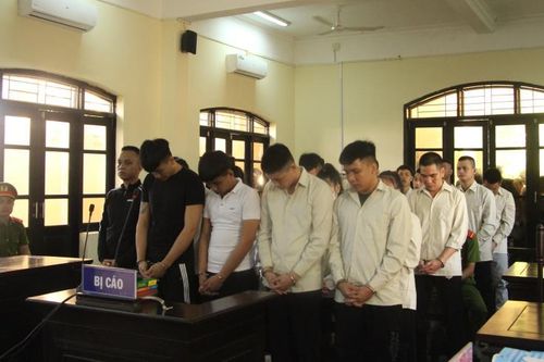 26 bị cáo phạm tội về ma túy tại cơ sở karaoke - khách sạn King lãnh hơn 180 năm tù