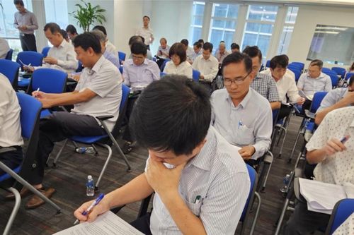 Giám đốc các bệnh viện học công tác đấu thầu