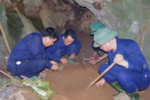 Quảng Trị: Phát hiện, cất bốc 27 hài cốt liệt sĩ