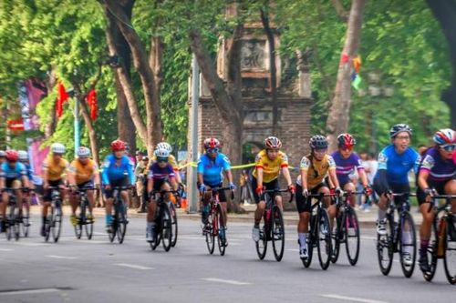 Hấp dẫn giải đua xe đạp Hà Nội mở rộng lần thứ V - 2023