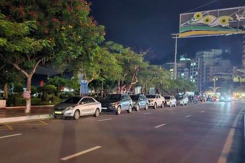 Tàu va vào đường dây điện 35KV, toàn đảo Cát Bà mất điện