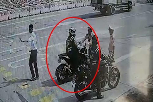 Đoàn xe phân khối lớn đi vào cao tốc: CSGT đề nghị 24 chủ xe đến cơ quan công an