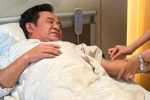 Quang Tèo nhập viện, BTV Hoài Anh dịu dàng qua ống kính con gái