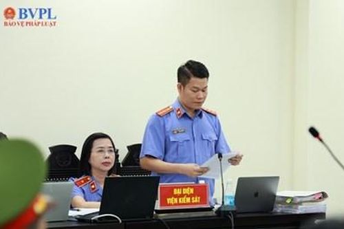 Viện kiểm sát đề nghị mức án nghiêm minh đối với cựu Chủ tịch Nguyễn Đức Chung và 14 bị cáo