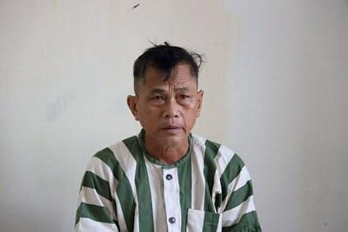 Giết người vì mâu thuẫn xả nước thải