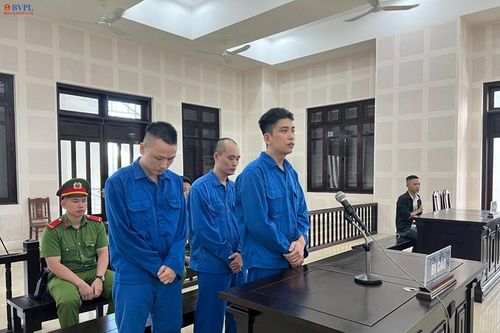 Giải quyết mâu thuẫn bằng hung khí, nhóm thanh niên lãnh án tù