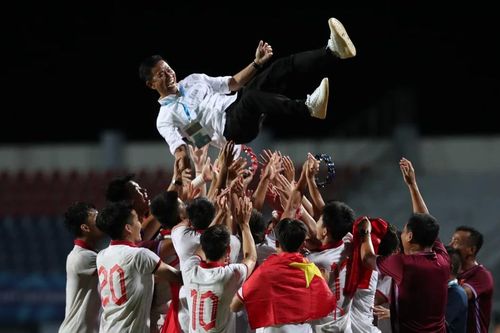 Huấn luyện viên Hoàng Anh Tuấn và những chia sẻ khi U23 Việt Nam vô địch giải Đông Nam Á