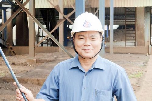Nhà văn Phan Thái - Hồn lúa tình rừng