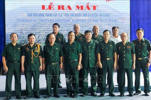 Ra mắt Ban Vận động thành lập Câu lạc bộ Trái tim người lính Vị Xuyên - Hà Giang