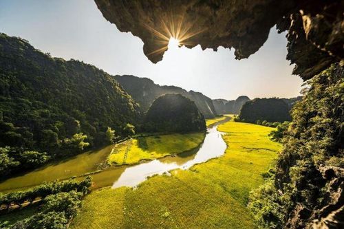 Những điểm du lịch không nên bỏ lỡ khi ghé thăm Ninh Bình