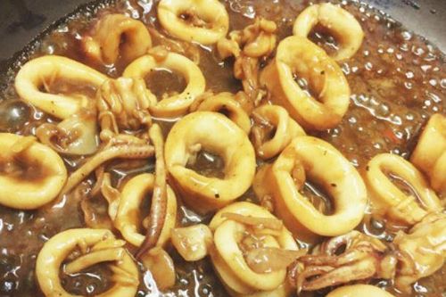 Cách làm món mực sốt me chua ngọt cực ngon