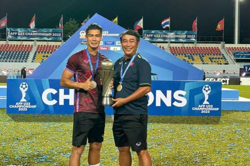 Hai thành viên đặc biệt trong hành trình vô địch của U23 Việt Nam