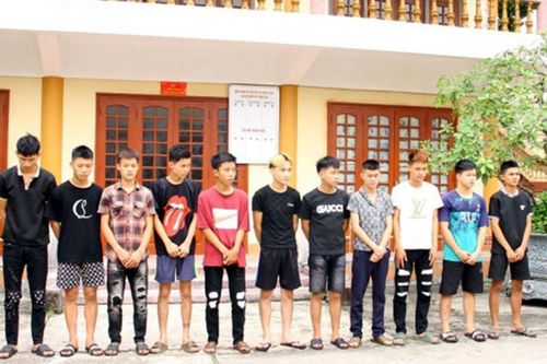 Thái Nguyên: Bắt giữ 12 đối tượng chuyên mang theo 'hàng nóng'