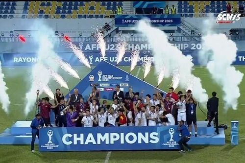 VIDEO TÌNH HUỐNG HẤP DẪN TRONG TRẬN CHUNG KẾT VÀ MÀN ĐẤU SÚNG CÂN NÃO GIỮA U23 VIỆT NAM - U23 INDONESIA