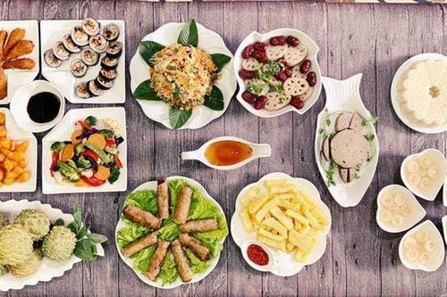 Cách chuẩn bị một mâm cỗ chay cúng rằm tháng Bảy