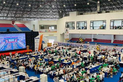 Học sinh quận Ba Đình giành giải Vàng trong Cuộc thi Robotacon-Wro 2023