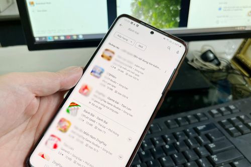 Chơi cờ bạc online: Trắng tay với 'nhà cái'