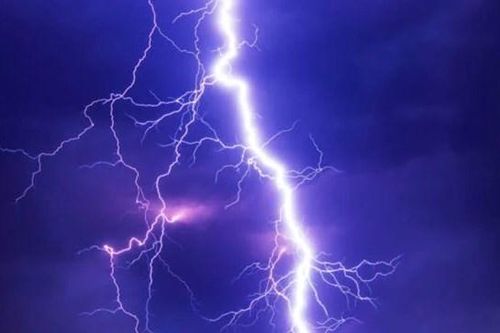 Thái Bình: Sét lại đánh chết người