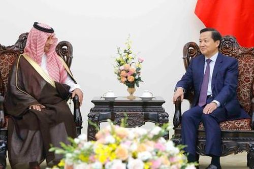 Phó Thủ tướng Lê Minh Khái tiếp Bộ trưởng Bộ Du lịch Saudi Arabia