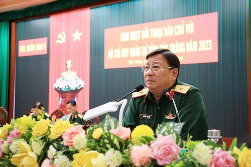 Bộ Tư lệnh Quân khu 9 đối thoại dân chủ với cán bộ, chiến sĩ tại Sóc Trăng