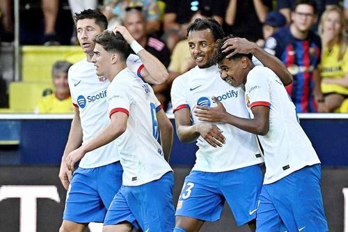Tài năng 16 tuổi giúp Barca ngược dòng thắng kịch tính Villarreal