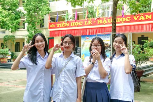 Hơn 2 triệu học sinh Hà Nội vui ngày tựu trường