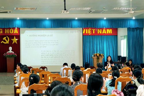 An Giang tăng cường chuyên môn cho giáo viên dạy trải nghiệm, hướng nghiệp