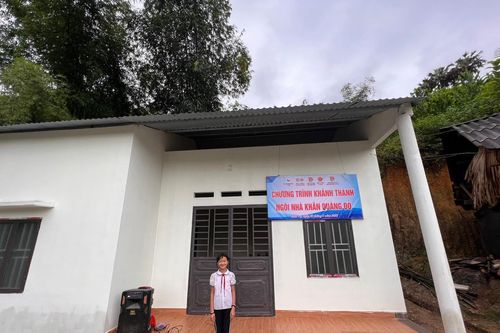 Ngôi nhà 'Khăn quàng đỏ' tiếp sức học sinh nghèo vùng DTTS